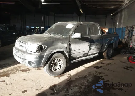 2004 Toyota Tundra Sr5 V8 z USA, uszkodzony, nr VIN 5TBDT44194S450678